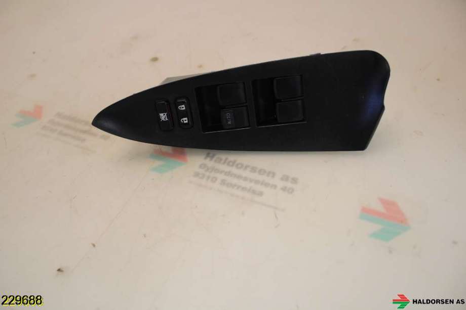 Bryter ruteheis til Toyota RAV4, 2006-2009 (Type III, Fase 1) (TOYOTA|)