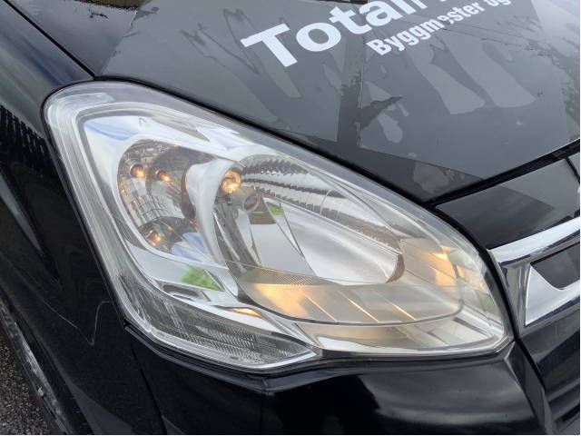 Frontlykt høyre halogen til Citroën Berlingo, 2008-2015 (Type II, Fase 1)  (CITROEN|6206 K6)