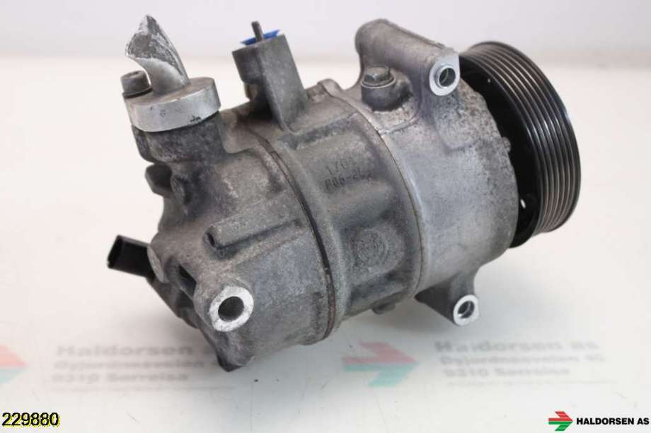 Aircondition kompressor til VW Caddy 2010-2015 (Type III, Fase 2)  (VOLKSWAGEN|5K0 820 803 L|)