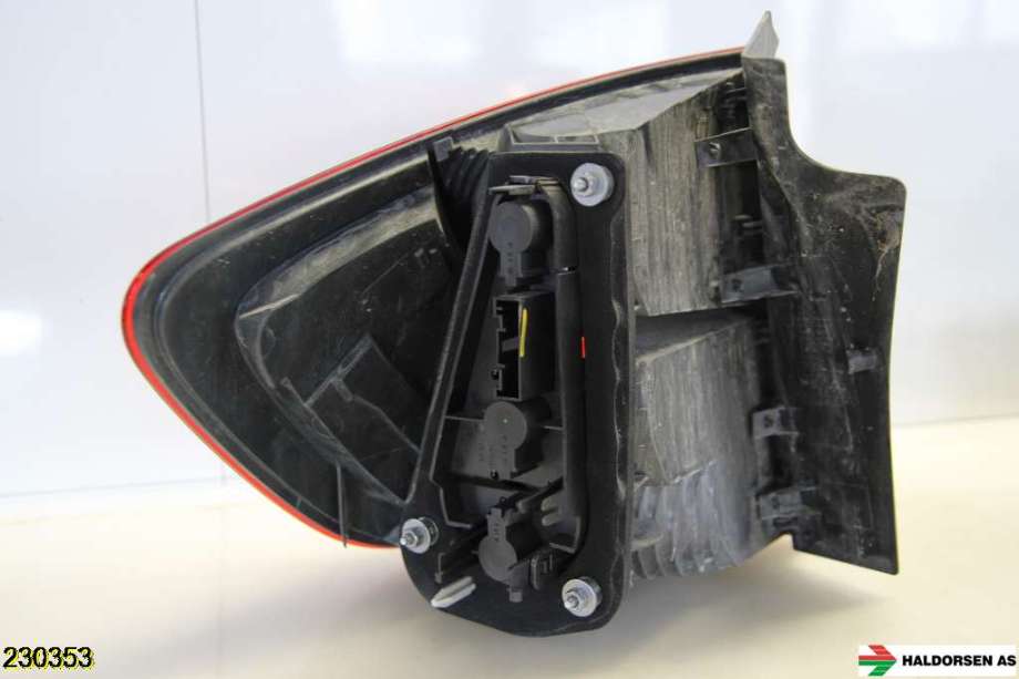 Baklykt høyre til BMW X1 2009-2015 (E84) (E84) (BMW|63 21 2 990 110|)