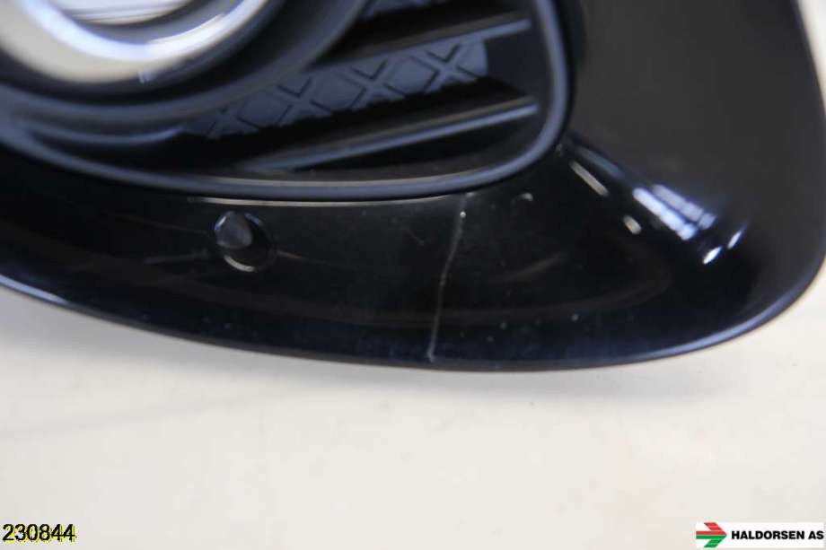 Grill høyre til Kia Picanto 2011-2017 (Type II) (KIA|86528 1Y520|)