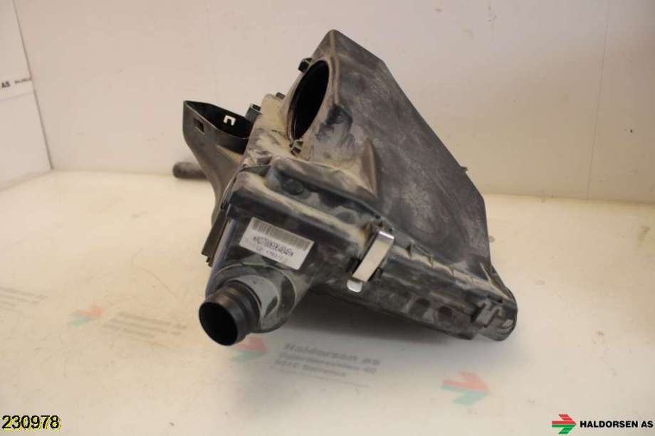 Luftfilterboks til BMW 3-Serie 2005-2011 (E90/E91/E92/E93) (E90/E91/E92/E93) (BMW|13 71 8 512 600|)