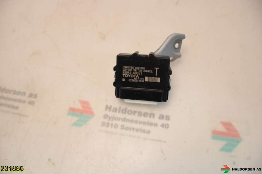 Styreenhet diverse til Toyota Land Cruiser 150, 2014-->> (Fase 2)  (TOYOTA|)