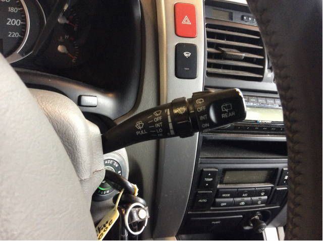 Bryter visker til Hyundai Tucson 2003-2009 (HYUNDAI|93420 2E015|)