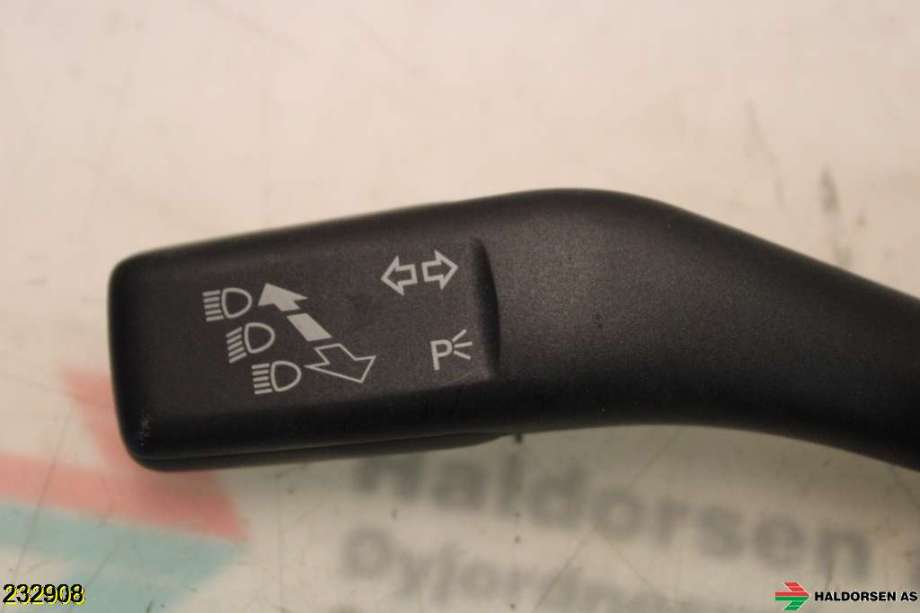 Bryter blink til VW Caddy 2004-2010 (Type III, Fase 1)  (VOLKSWAGEN|1K0 953 513 E|)