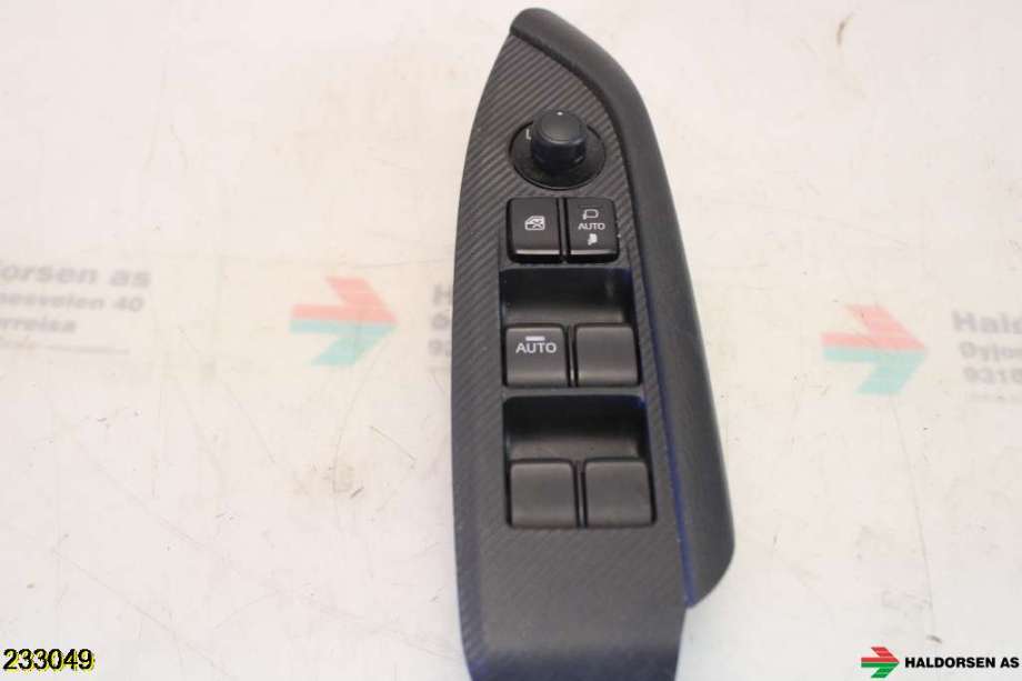 Bryter ruteheis til Mazda CX-3 2015-2022  (MAZDA|DG8T-66-350|)