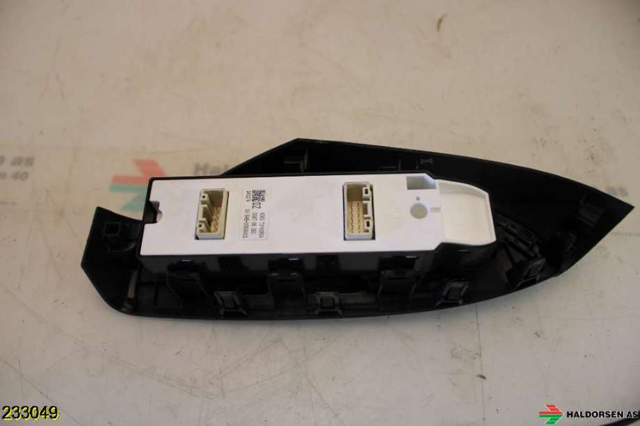 Bryter ruteheis til Mazda CX-3 2015-2022  (MAZDA|DG8T-66-350|)