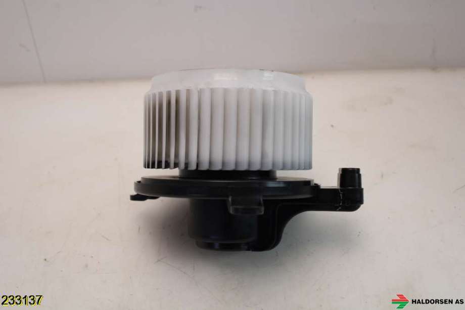 Varmeapparat motor til Mitsubishi Outlander 2015-->> (Type III, Fase 2)  (MITSUBISHI|7802A327|)
