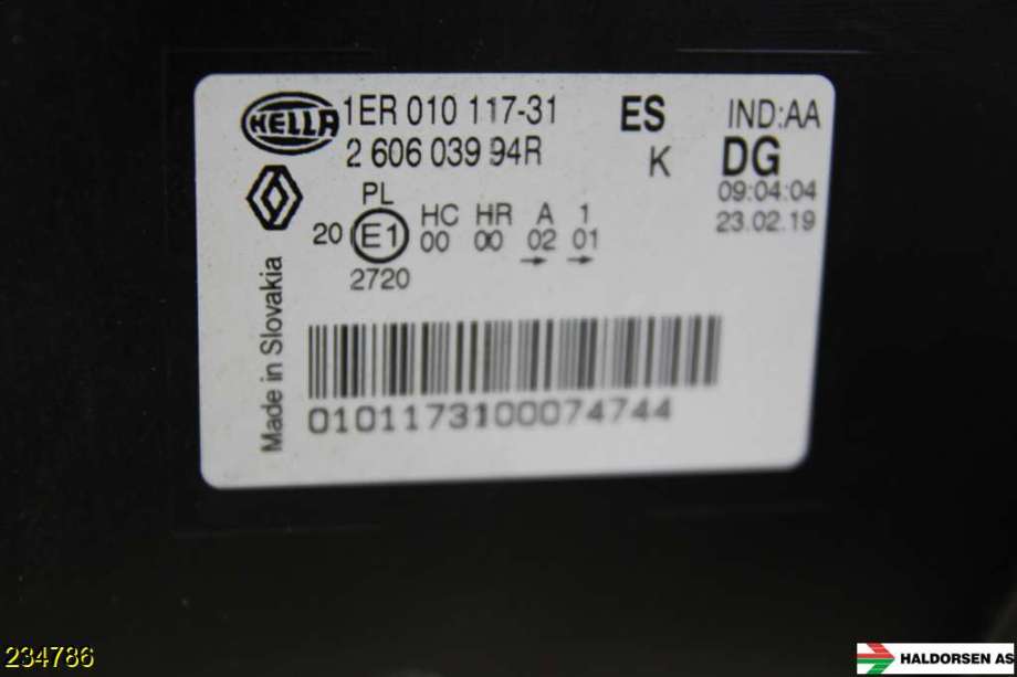 Frontlykt venstre halogen til Renault Master 2014-->> (Type III, Fase 2)  (RENAULT|260602078R|)