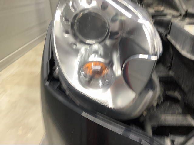 Frontlykt høyre xenon til Mini Countryman 2010-2016 (R60) (R60) (MINI|63 12 9 807 480|)