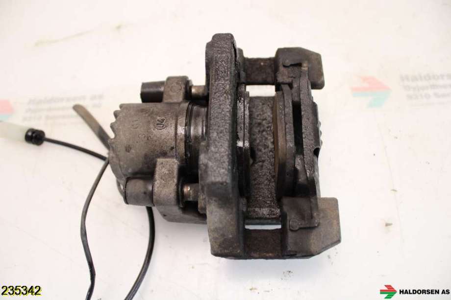 Bremsecaliper høyre bak til BMW 5-Serie 2003-2010 (E60/E61) (E60/E61) (BMW|34 21 6 765 910|)