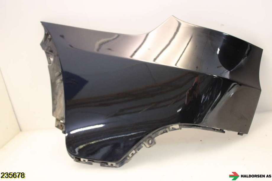Støtfangerving venstre bak til BMW X5 2007-2013 (E70) (E70) (BMW|51 12 7 179 021|)