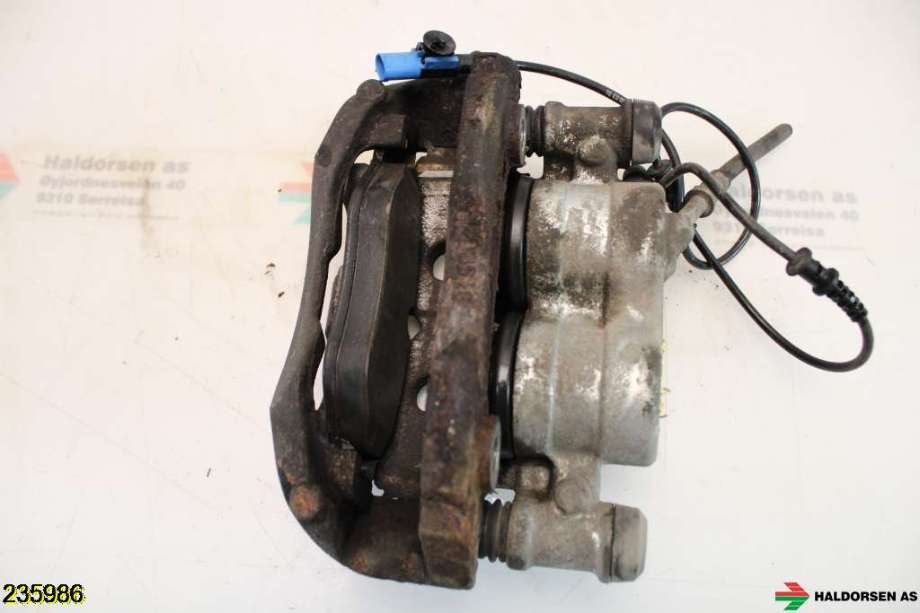 Bremsecaliper høyre foran til Mercedes Sprinter 2006-2013 (Fase 1) (906) (906) (MERCEDES|A 004 420 56 83|A 003 420 86 83|)