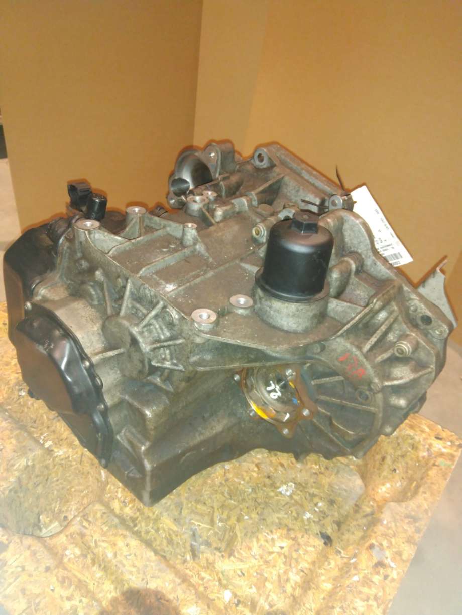 Girkasse automat til VW Passat 2005-2010 (B6) (B6) (02E 300 044 FX|KCU|)
