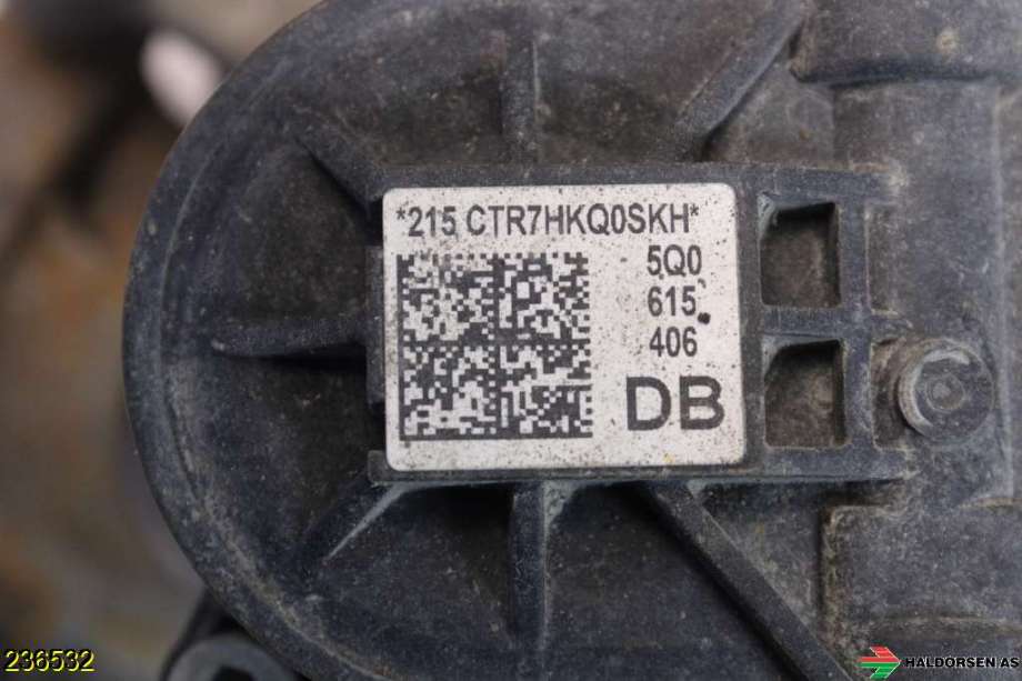 Bremsecaliper høyre bak til Audi A3 2016-2020 (Type III, Fase 2)  (AUDI|8V0 615 424 D|)