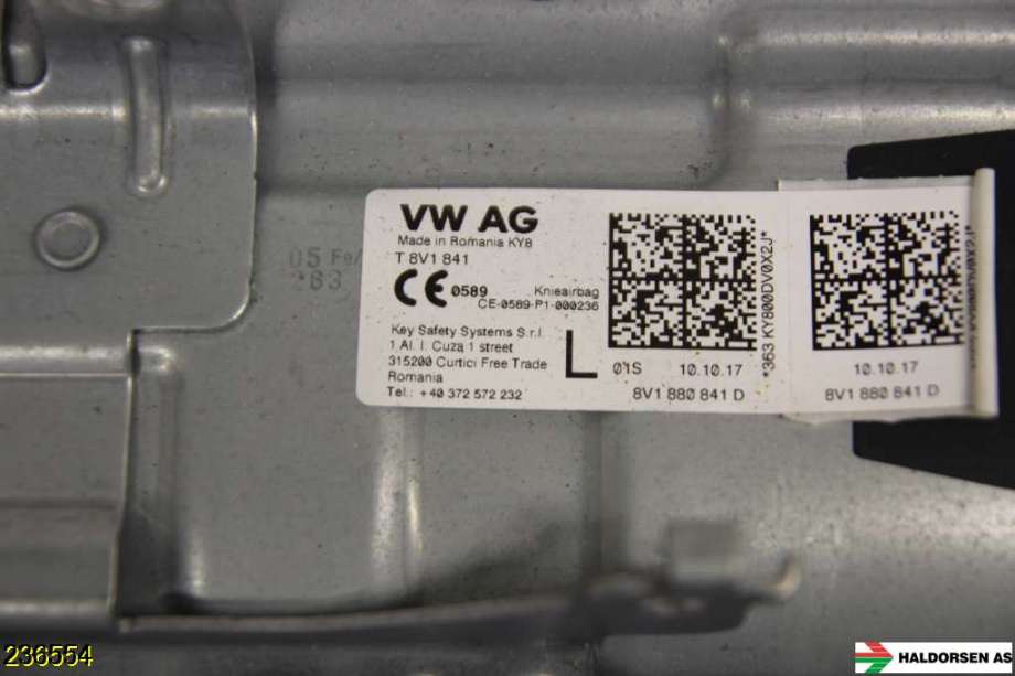 Airbag kne til Audi A3 2016-2020 (Type III, Fase 2)  (AUDI|8V1 880 841 D|)