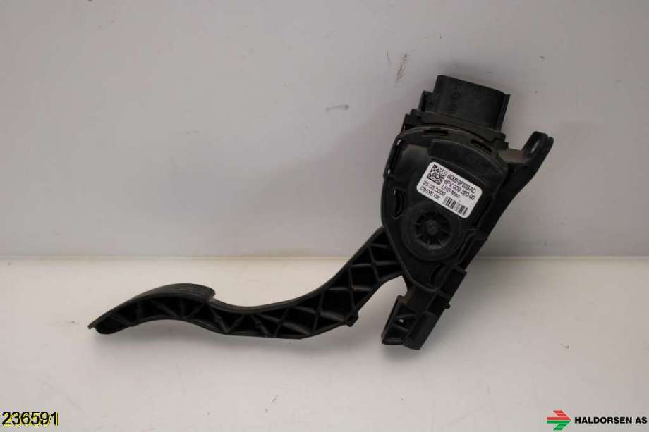 Pedal gass til Volvo V70 2007-2013 (Type III, Fase 1)  (VOLVO|31329057||6G92-9F836-AD)