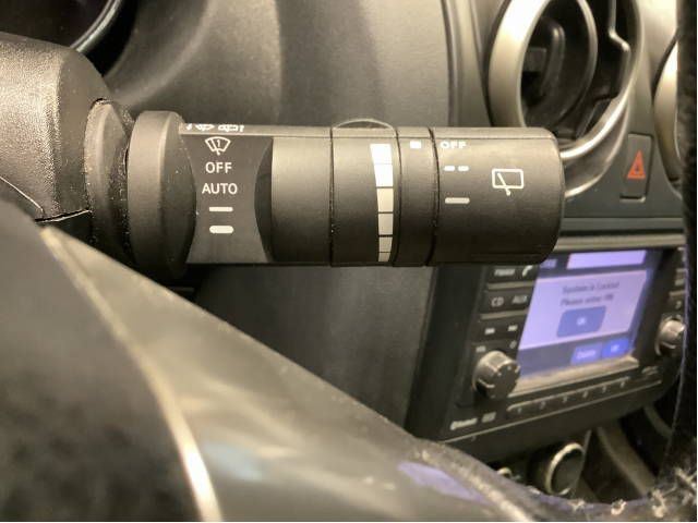 Bryter visker til Nissan Qashqai 2010-2014 (Type I, Fase 2)  (NISSAN|25260JD01A|)