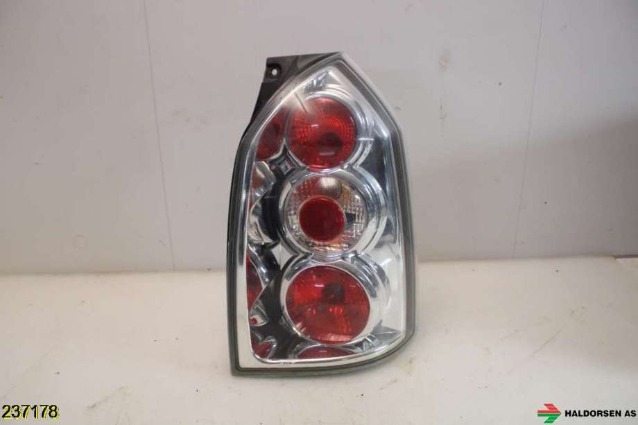 Baklykt høyre til Hyundai Tucson 2003-2009  (HYUNDAI|92402 2E010|)