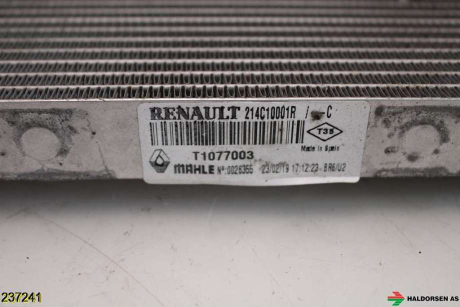 Radiator (manuell gir) til Renault Master 2014-->> (Type III, Fase 2)  (RENAULT||214C10001R)