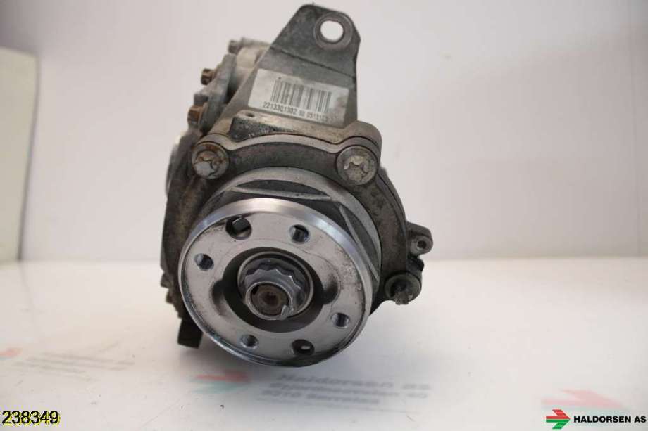 Kardang til Mercedes C-Klasse 2011-2014 (Fase 2) (W204) (W204) (MERCEDES||A 221 335 02 08)
