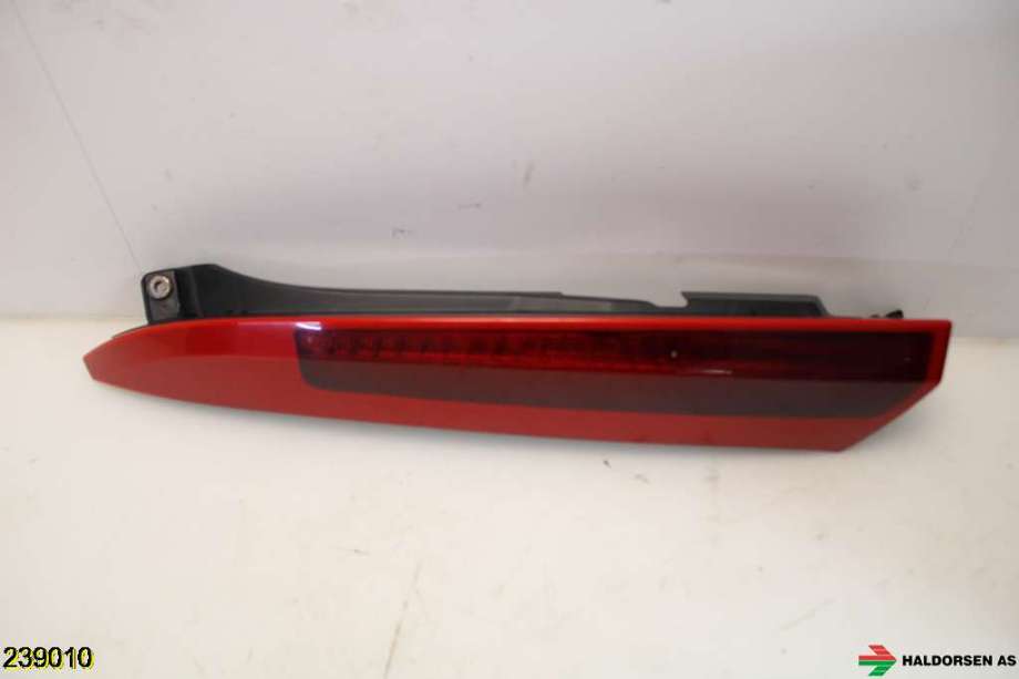 Baklykt venstre til Volvo XC90 2002-2006 (Type I, Fase 1)  (VOLVO|30678220|)