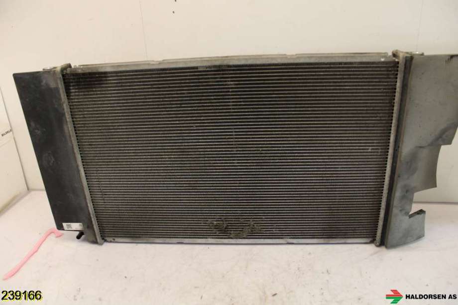Radiator (manuell gir) til Toyota Avensis 2009-2015 (Type III, Fase 1)  (TOYOTA|164000D410|)