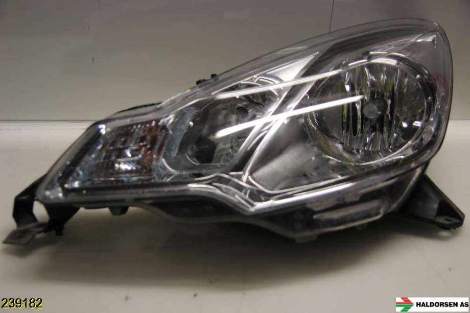Frontlykt venstre halogen til Citroën DS3 2010-2019  (CITROEN|6208 Y0|)