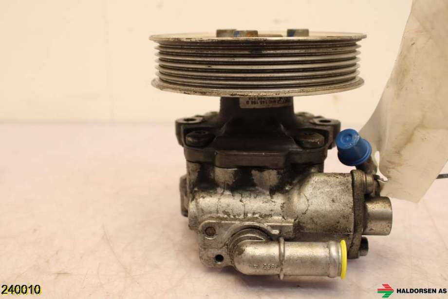 Servo pumpe mekanisk til Audi A8, 2010-2013 (Type III, Fase 1)  (AUDI|4H0 145 156 B)
