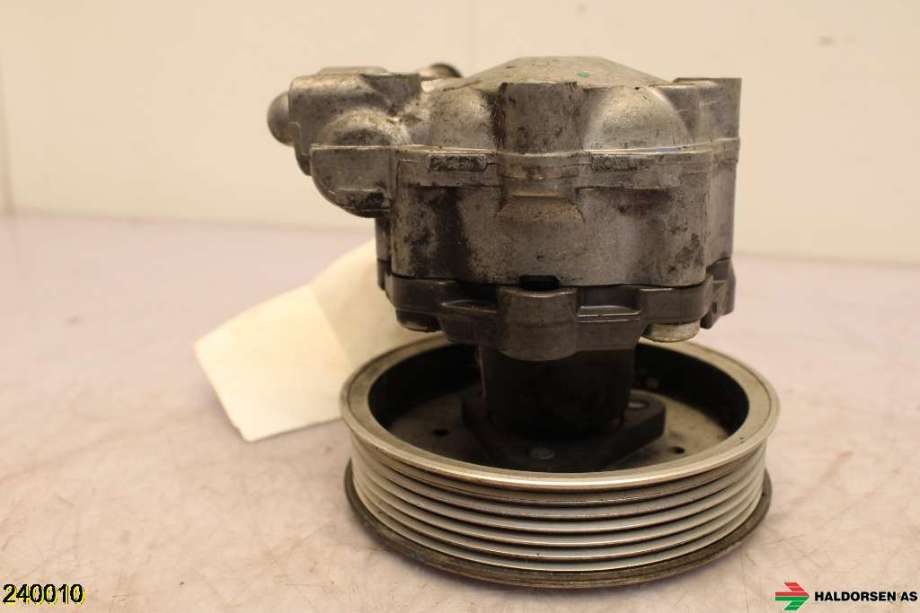 Servo pumpe mekanisk til Audi A8 2010-2013 (Type III, Fase 1) (AUDI|4H0 145 156 B|)