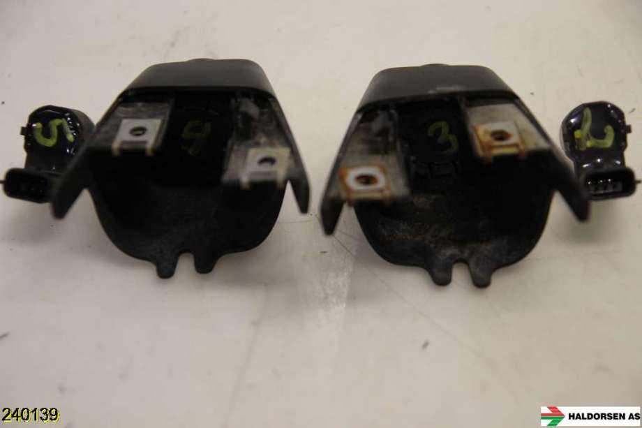 Parkeringssensor foran til Nissan Qashqai 2014-2021 (Type II)  (NISSAN|284384EA0A|)
