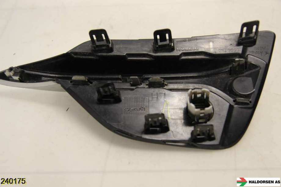 Diverse deler til Nissan Qashqai 2014-2021 (Type II) (NISSAN|)