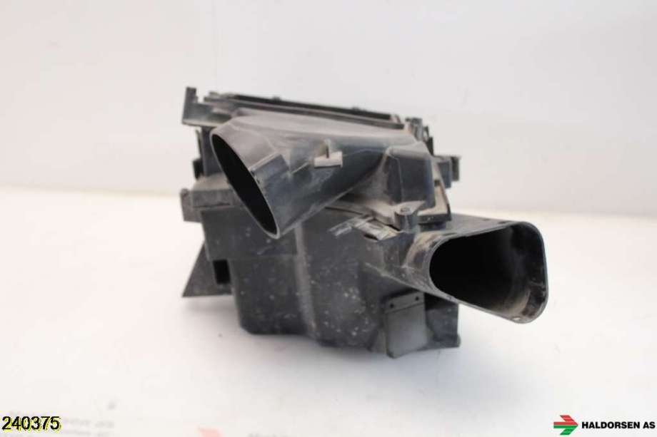 Luftfilterboks til Volvo V70 2005-2007 (Type II, Fase 2)  (VOLVO|30636830|)