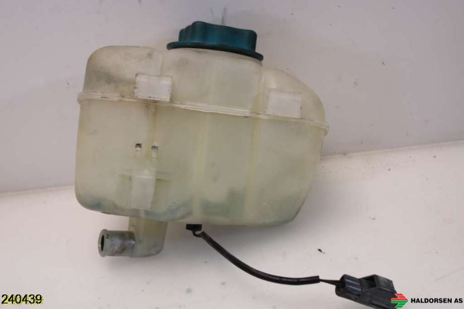 Ekspansjonstank til Volvo V70 2005-2007 (Type II, Fase 2) (VOLVO|30741973|)