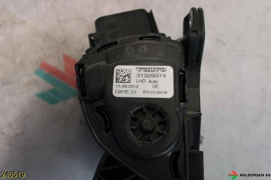 Pedal gass til Volvo XC60 2008-2013 (Type I, Fase 1)  (VOLVO|31329062|)
