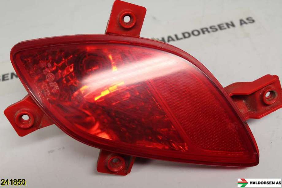 Baklykt fra støtfanger til Hyundai i30 2012-2017 (Type II)  (HYUNDAI|92406A 5000|)
