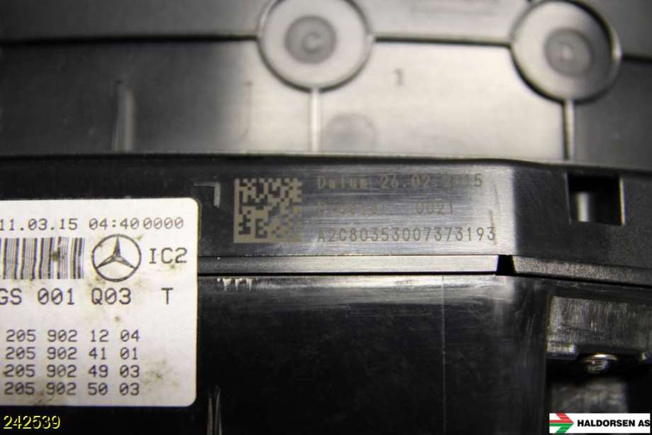 Instrumentpanel til Mercedes C-Klasse 2014-2018 (Fase 1) (W205) (W205) (MERCEDES||A 205 900 12 16)