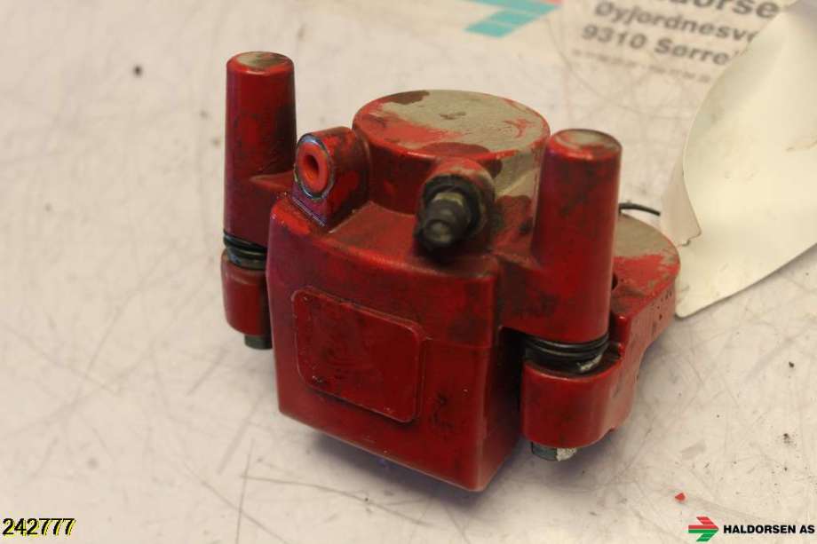 Bremsecaliper høyre foran til Mopedbil Ligier JS60 0-->>  (LIGIER JS60|)