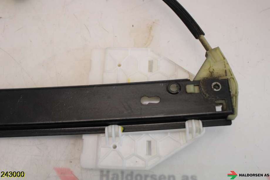 Ruteheis til Audi A6 2005-2008 (Type III, Fase 1) (C6) (C6) (AUDI|4F0 839 461|)