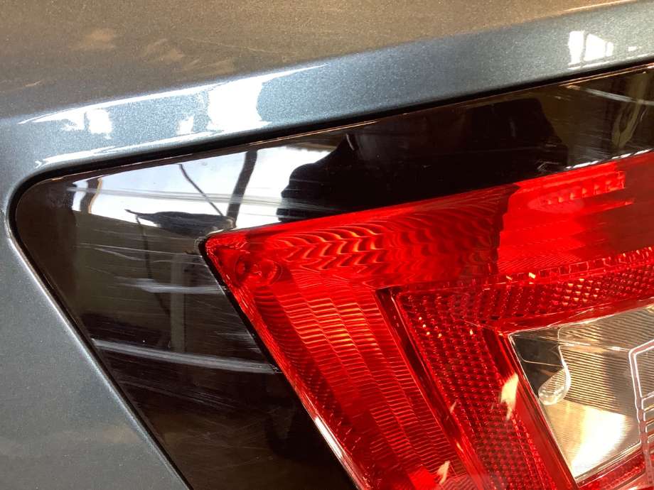 Baklykt venstre til Škoda Fabia 2014-2021 (Type III)  (SKODA|6V9 945 111|)