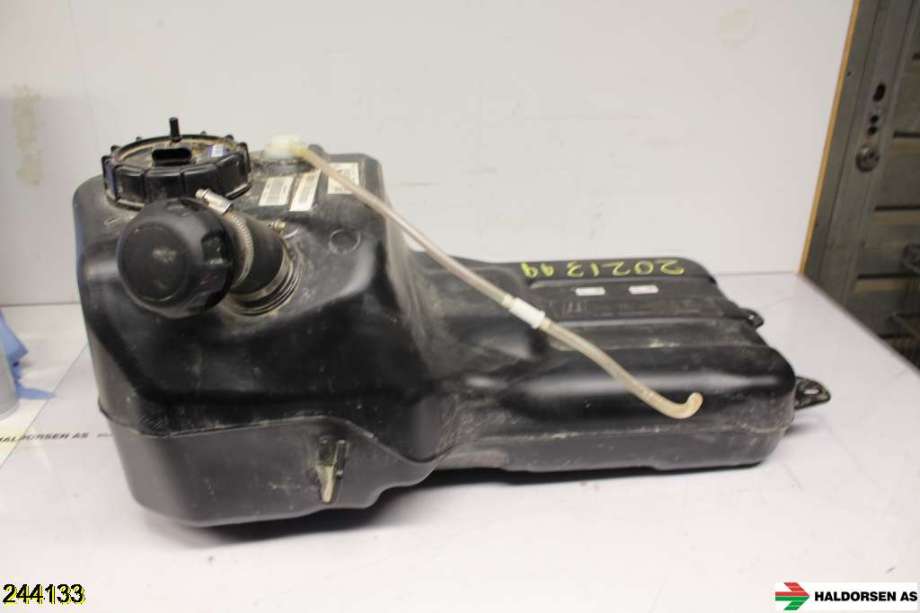 Bensintank til ATV ATV diverse merker, 0-->> (CAN AM MAVRICK 1000R|709000815)