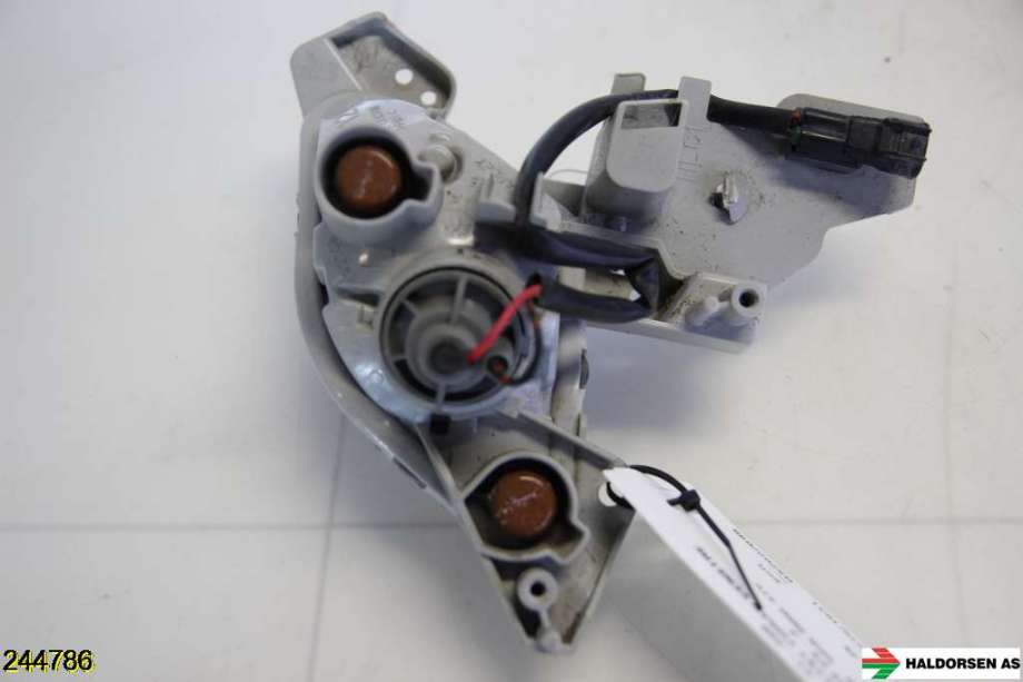 Blinklykt venstre til Mazda CX-3 2015-2022  (MAZDA|DB2R-51-360|)