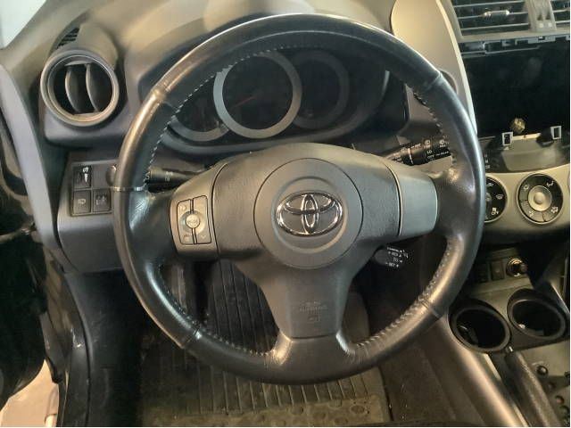Ratt til Toyota RAV4 2006-2009 (Type III, Fase 1)  (TOYOTA|45100-42151-B0|)