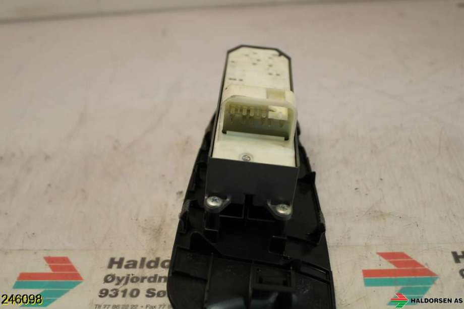 Bryter ruteheis til Toyota RAV4 2006-2009 (Type III, Fase 1) (TOYOTA|)