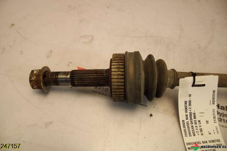 Drivaksel venstre bak til Nissan Qashqai 2007-2010 (Type I, Fase 1)  (NISSAN|39600JD60B|)