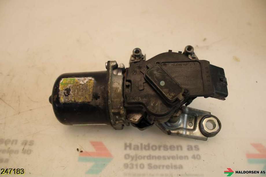 Viskermotor frontrute til Nissan Qashqai 2007-2010 (Type I, Fase 1)  (NISSAN|28800JD900|)