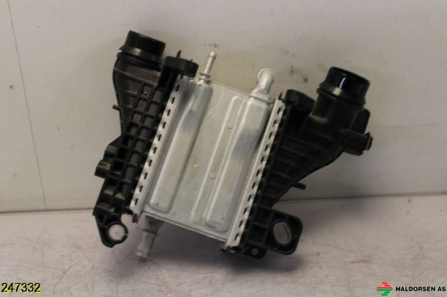 Intercooler til Nissan NV250 2020-->>  (NISSAN|1449600Q1A|)