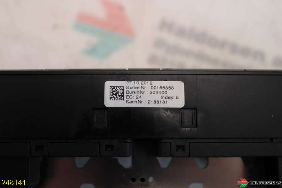 Bilstereo navigasjon til Audi Q5 2012-2017 (Type I, Fase 2)  (AUDI|8R1 035 652 B|)