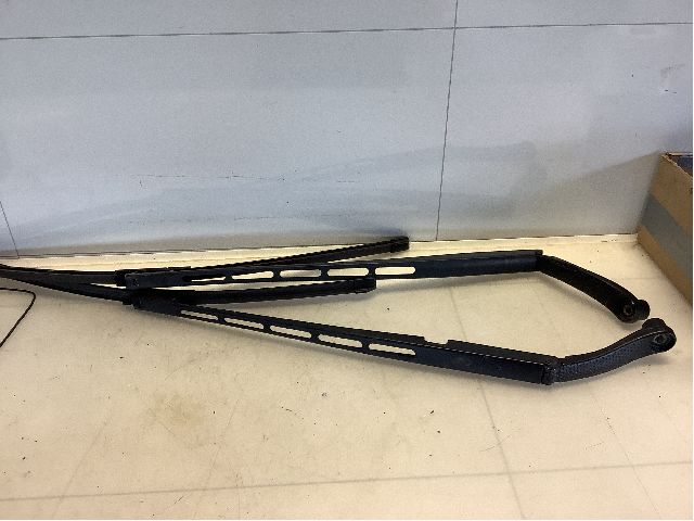 Viskerarmer frontrute til Citroën C5, 2008-2017 (Type II)  (CITROEN|)