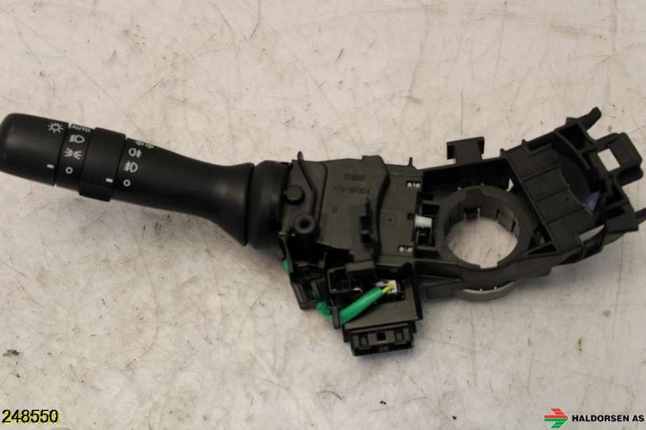 Bryter blink til Toyota Yaris 2014-2020 (Type III, Fase 2)  (TOYOTA|841400D310|)